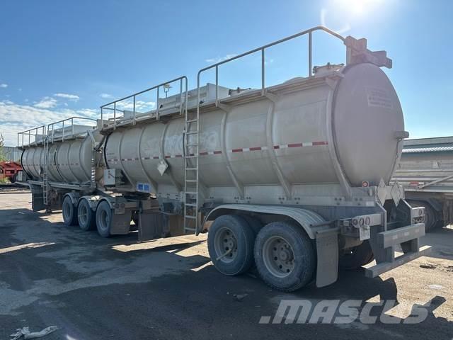 Tremcar  탱커 트레일러