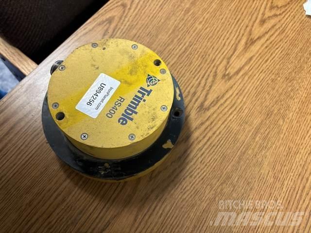 Trimble RS400 건설 장비 - 기타