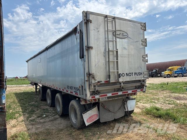  Trout River 보도면 세미트레일러