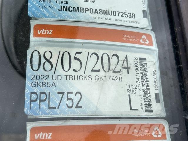 UD GK 17 420 트랙터 유닛