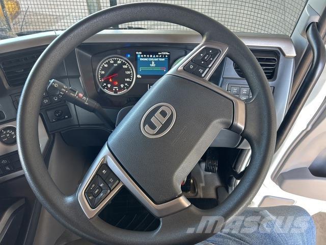 UD Quon 회수 차량