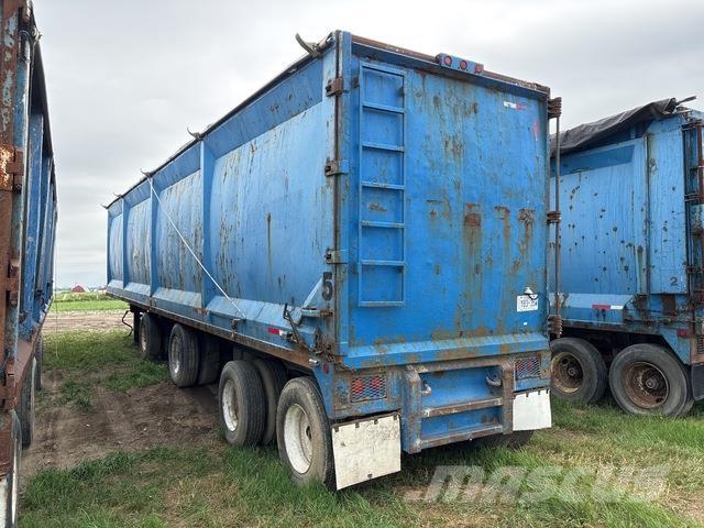 Universal  보도면 세미트레일러