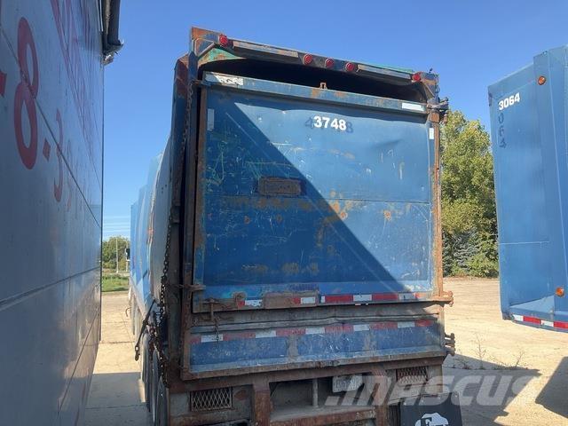 Universal  보도면 세미트레일러