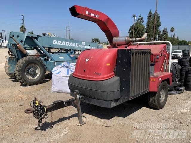 Vermeer BC1500 톱밥제조기
