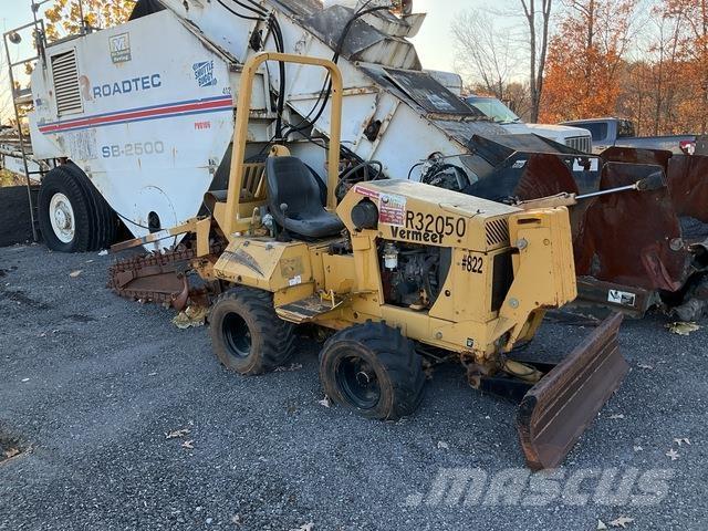 Vermeer RT350 트렌처