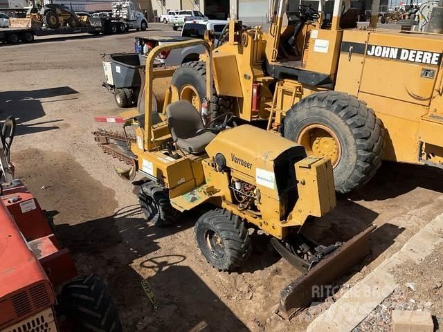 Vermeer RT450 트렌처
