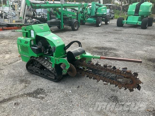 Vermeer RTX250 트렌처