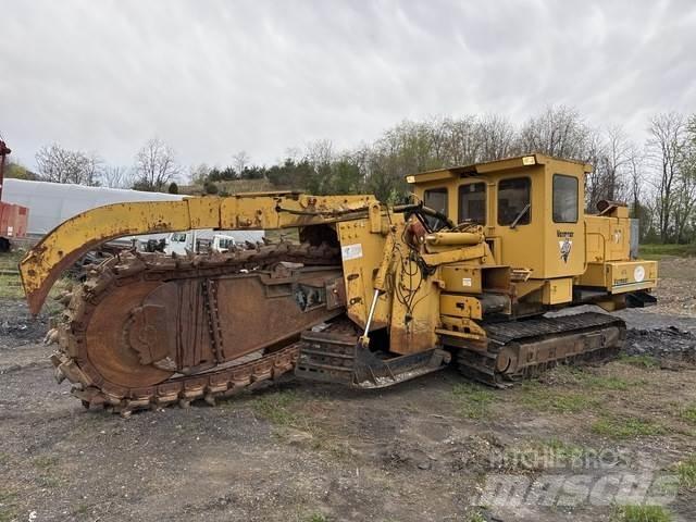 Vermeer T758 트렌처
