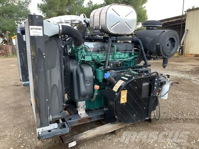 Volvo 10.8L 엔진