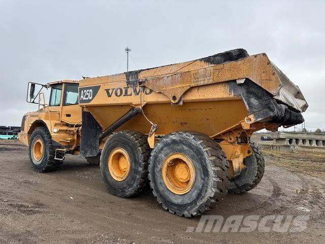 Volvo A25D 연결식 홀러