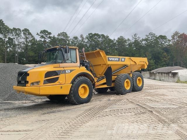 Volvo A25F 연결식 홀러