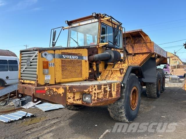 Volvo A30C 연결식 홀러