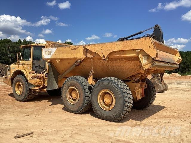 Volvo A30D 연결식 홀러