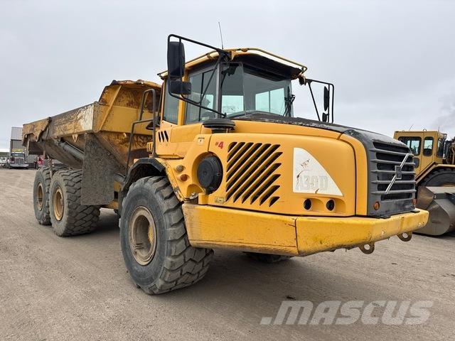 Volvo A30D 연결식 홀러