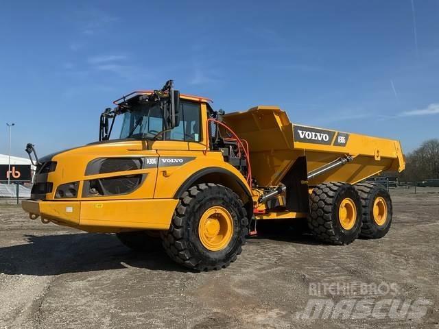 Volvo A30G 연결식 홀러