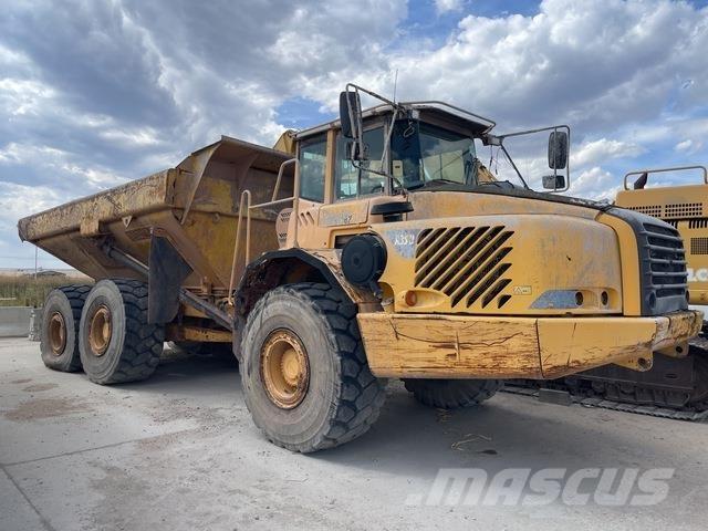 Volvo A35D 연결식 홀러