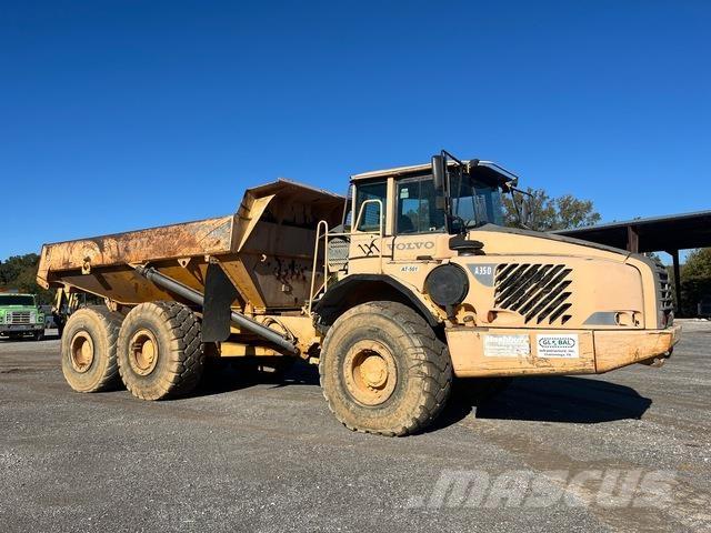 Volvo A35D 연결식 홀러