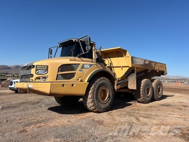 Volvo A35F 연결식 홀러