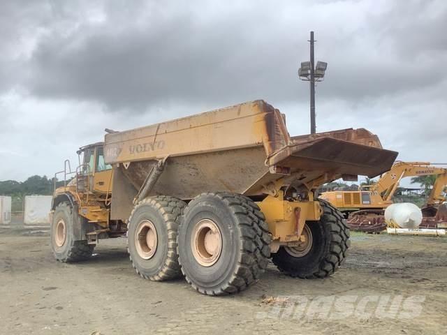 Volvo A40D 연결식 홀러