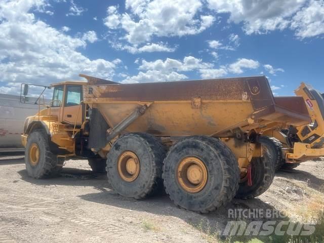 Volvo A40D 연결식 홀러