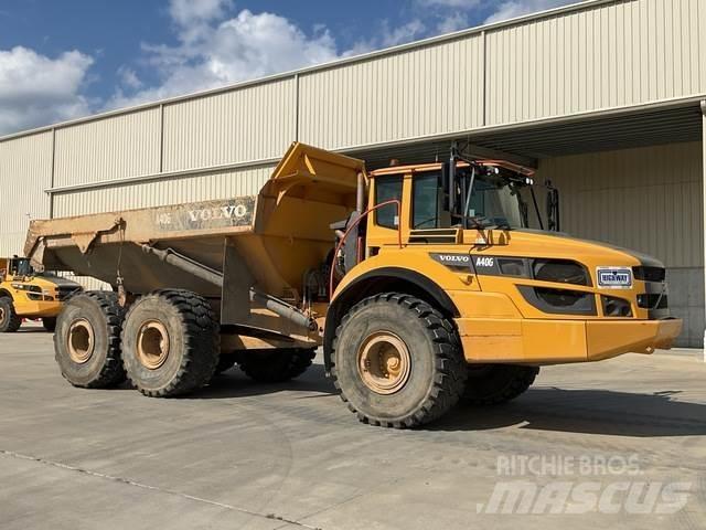 Volvo A40G 연결식 홀러
