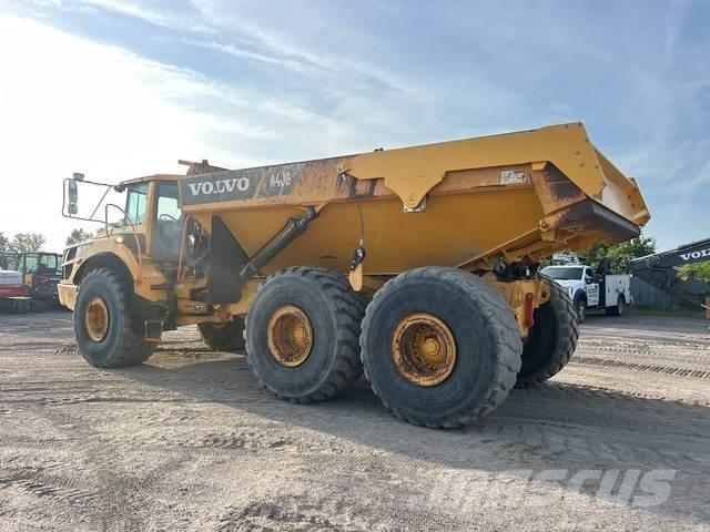 Volvo A40G 연결식 홀러
