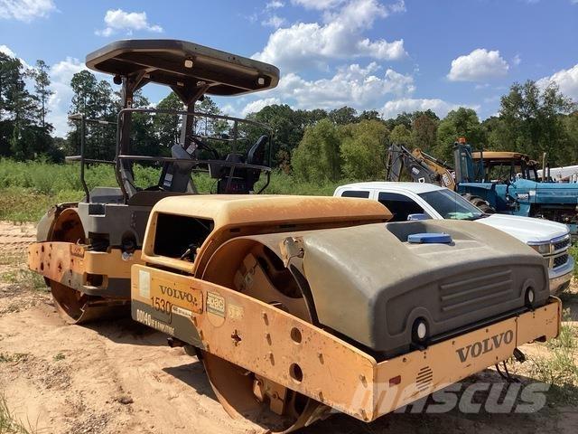 Volvo DD140 트윈 드럼 롤러