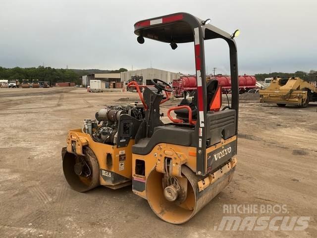 Volvo DD35B 트윈 드럼 롤러