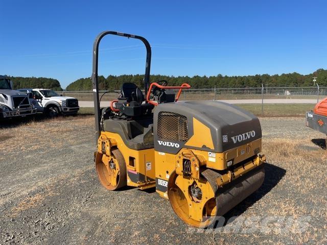 Volvo DD35B 트윈 드럼 롤러