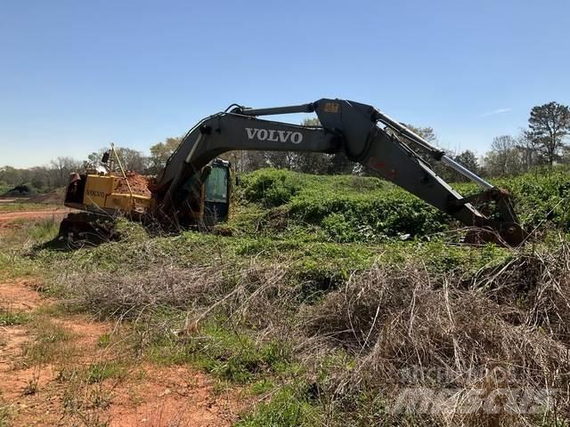 Volvo EC240BLC 대형 굴삭기 29톤 이상