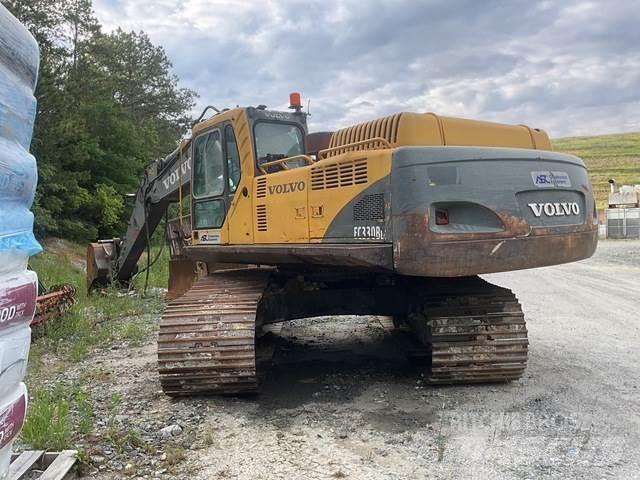 Volvo EC330BLC 대형 굴삭기 29톤 이상
