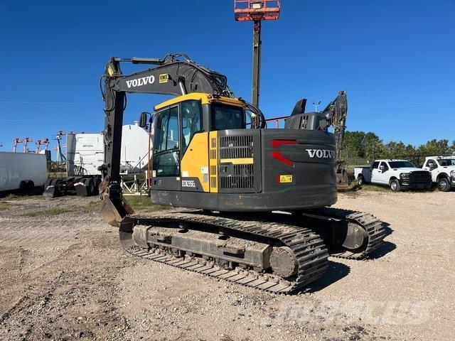 Volvo ECR235EL 대형 굴삭기 29톤 이상