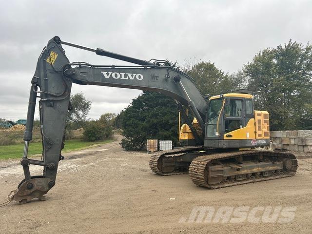 Volvo ECR305CL 대형 굴삭기 29톤 이상