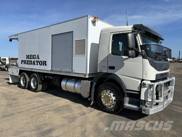 Volvo FM11 콤비/진공 트럭