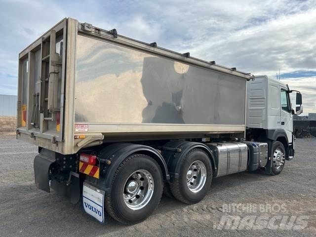 Volvo FMX 500 덤프 트럭