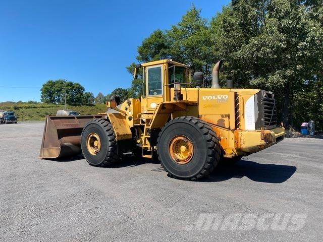 Volvo L220E  휠로우더
