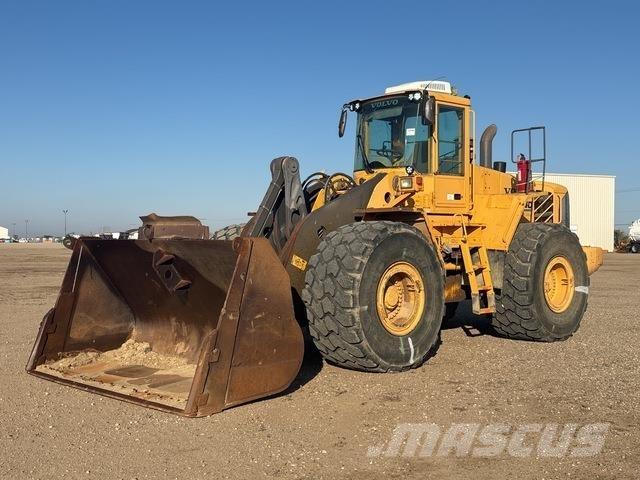Volvo L220E  휠로우더