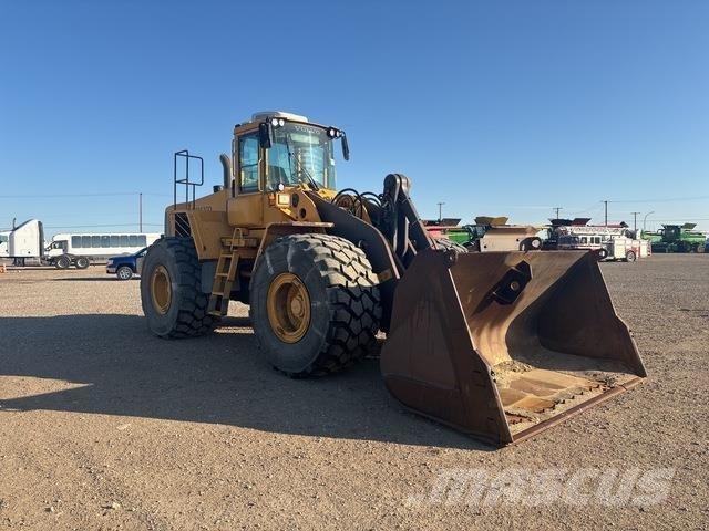 Volvo L220E  휠로우더