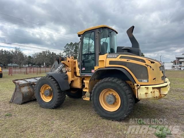 Volvo L45G  휠로우더