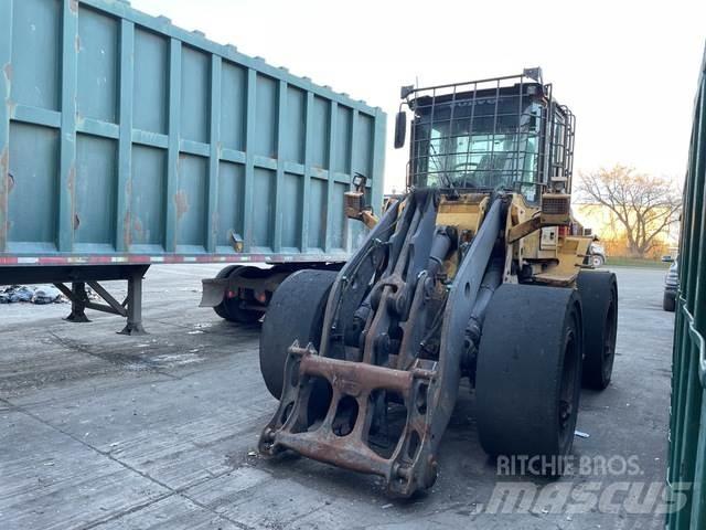 Volvo L90E  휠로우더