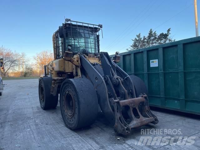 Volvo L90E  휠로우더