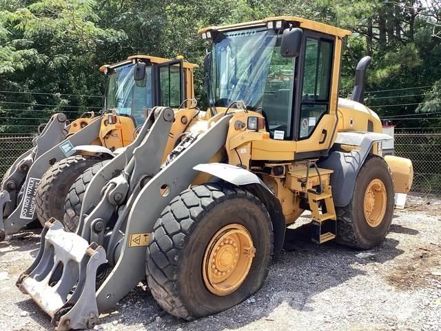 Volvo L90G  휠로우더