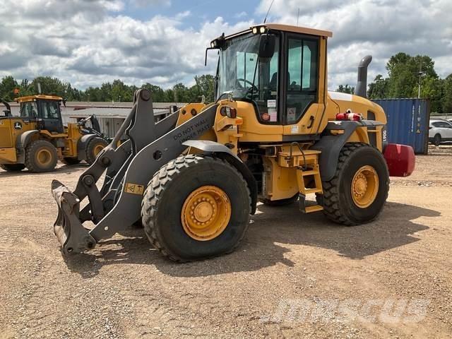 Volvo L90G  휠로우더