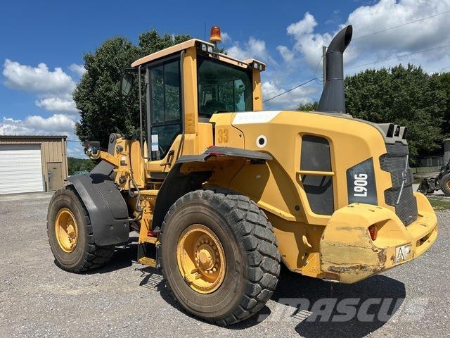Volvo L90G  휠로우더