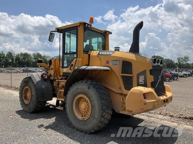 Volvo L90G  휠로우더