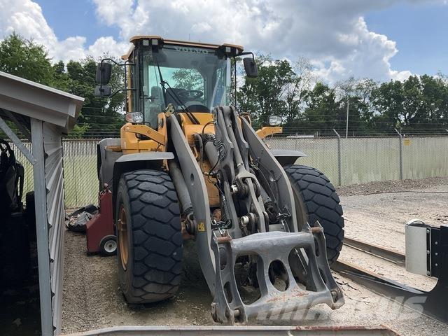 Volvo L90H  휠로우더
