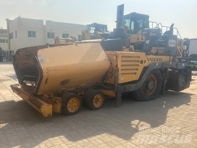 Volvo PF6170 아스팔트 포장장비