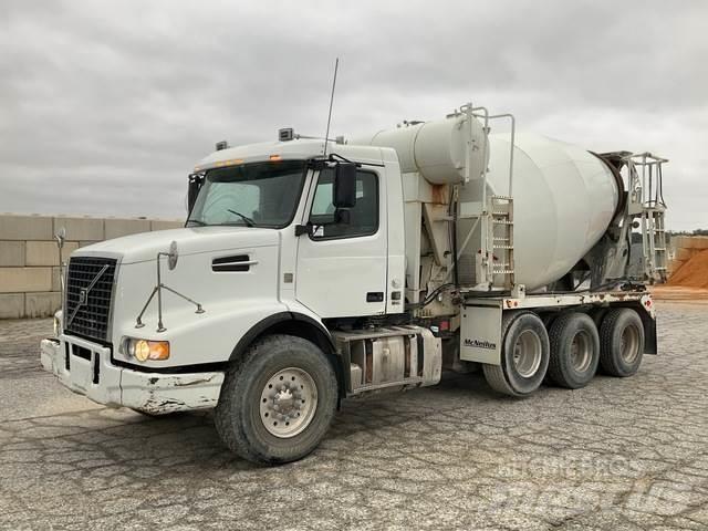 Volvo VHD 기타 트럭