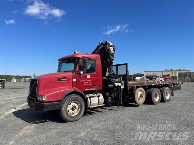 Volvo VHD 기타 트럭