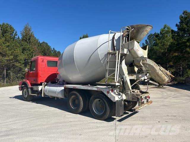 Volvo VHD64B 기타 트럭